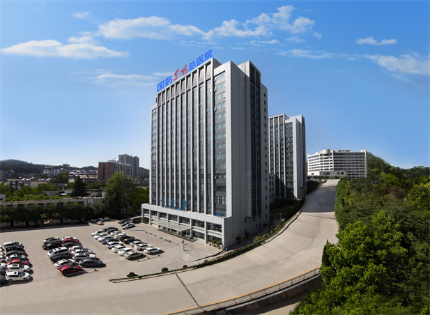 10BET十博体育春风总医院综合住院大楼.jpg