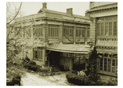 1949年新中国建设前后，中央防疫实验处先后更名为中央防疫处、天坛防疫处